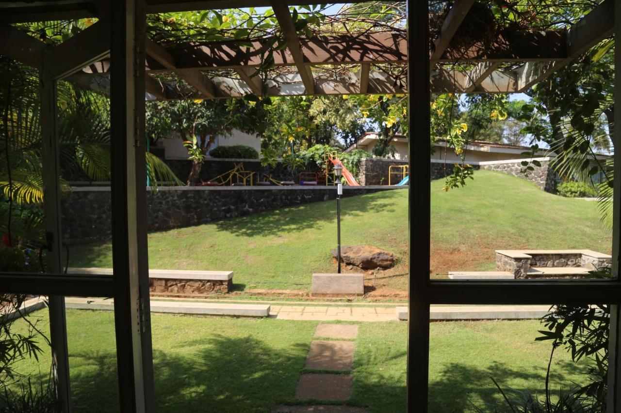 Manas Resort With Petting Zoo, Igatpuri Extérieur photo